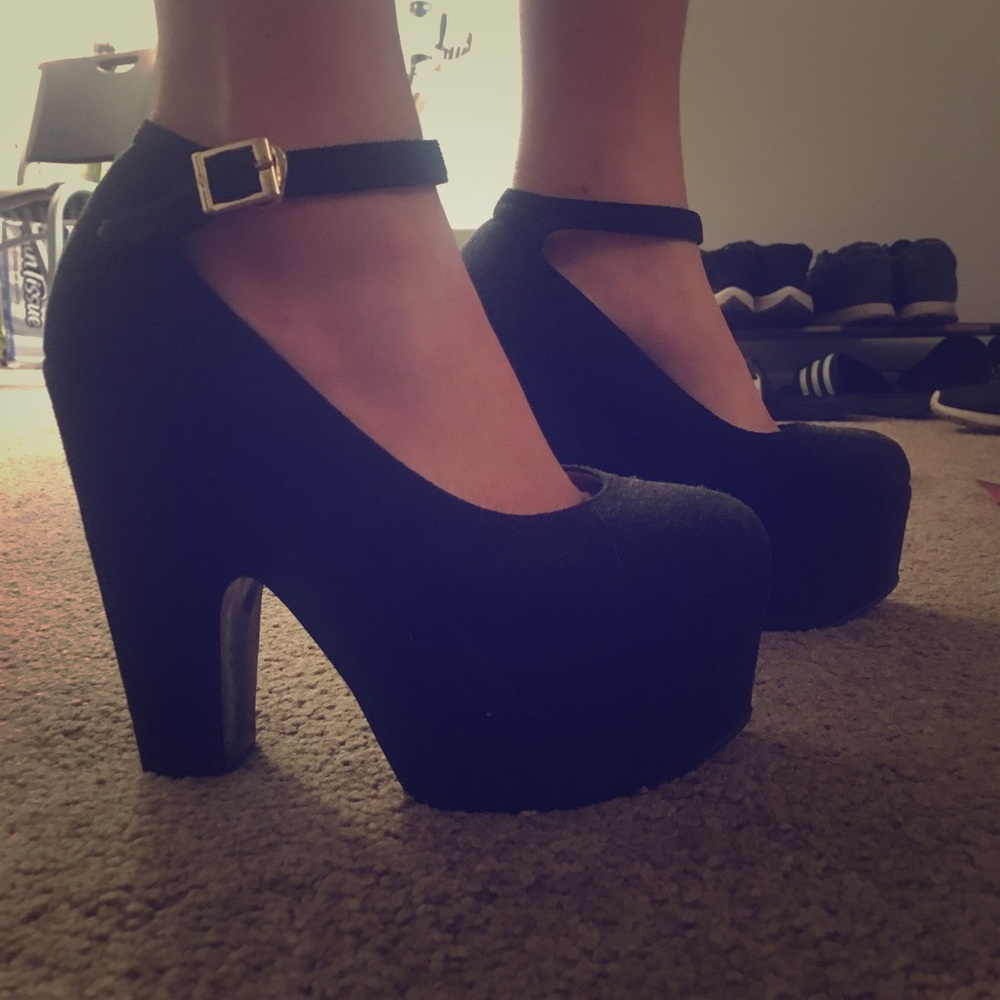 Handmade high heels size 6